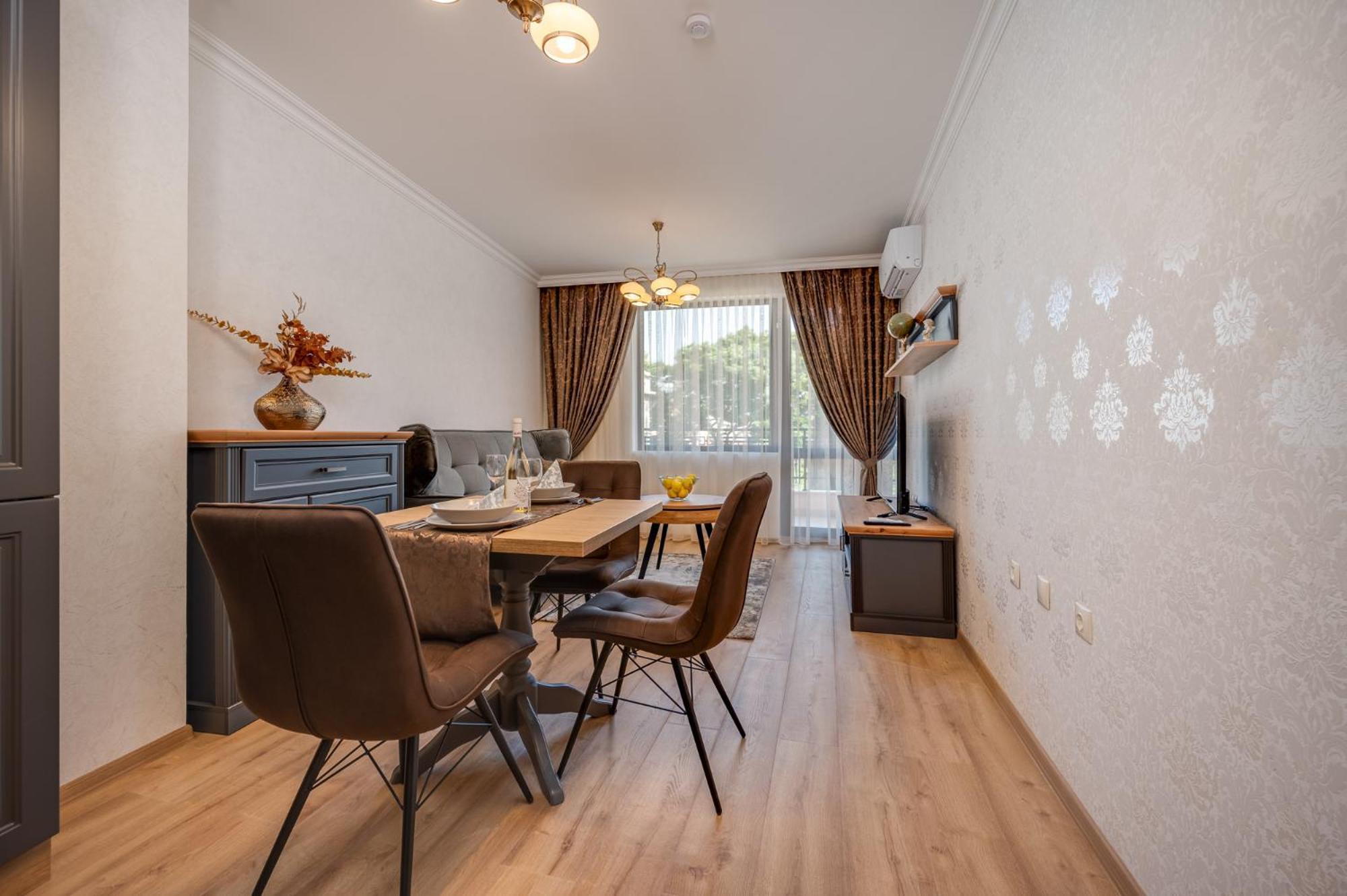 Prestige Central Apartments Varna Exterior photo